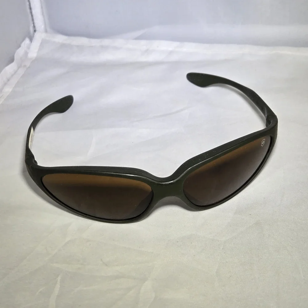 Victorinox Swiss Army‎ Armageddon 26806 Twister Sunglasses Black Switzerland VTG